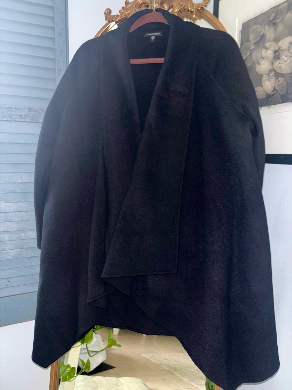 Eileen Fisher Black Wool blend Cape jacket Medium